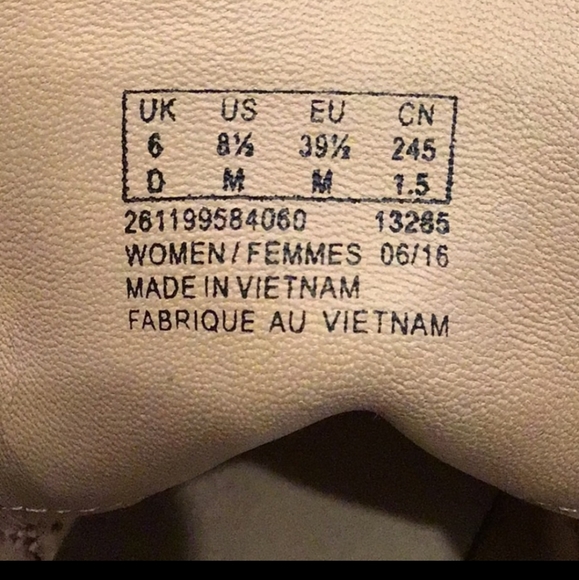 CLARK'S Originals Athie Terra  Dark Suede Ankle Boots- 8.5 - Picture 7 of 16